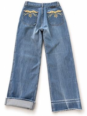 Vintage 70s Arpeja Organically Grown Embroidered High Rise Jeans 24x34